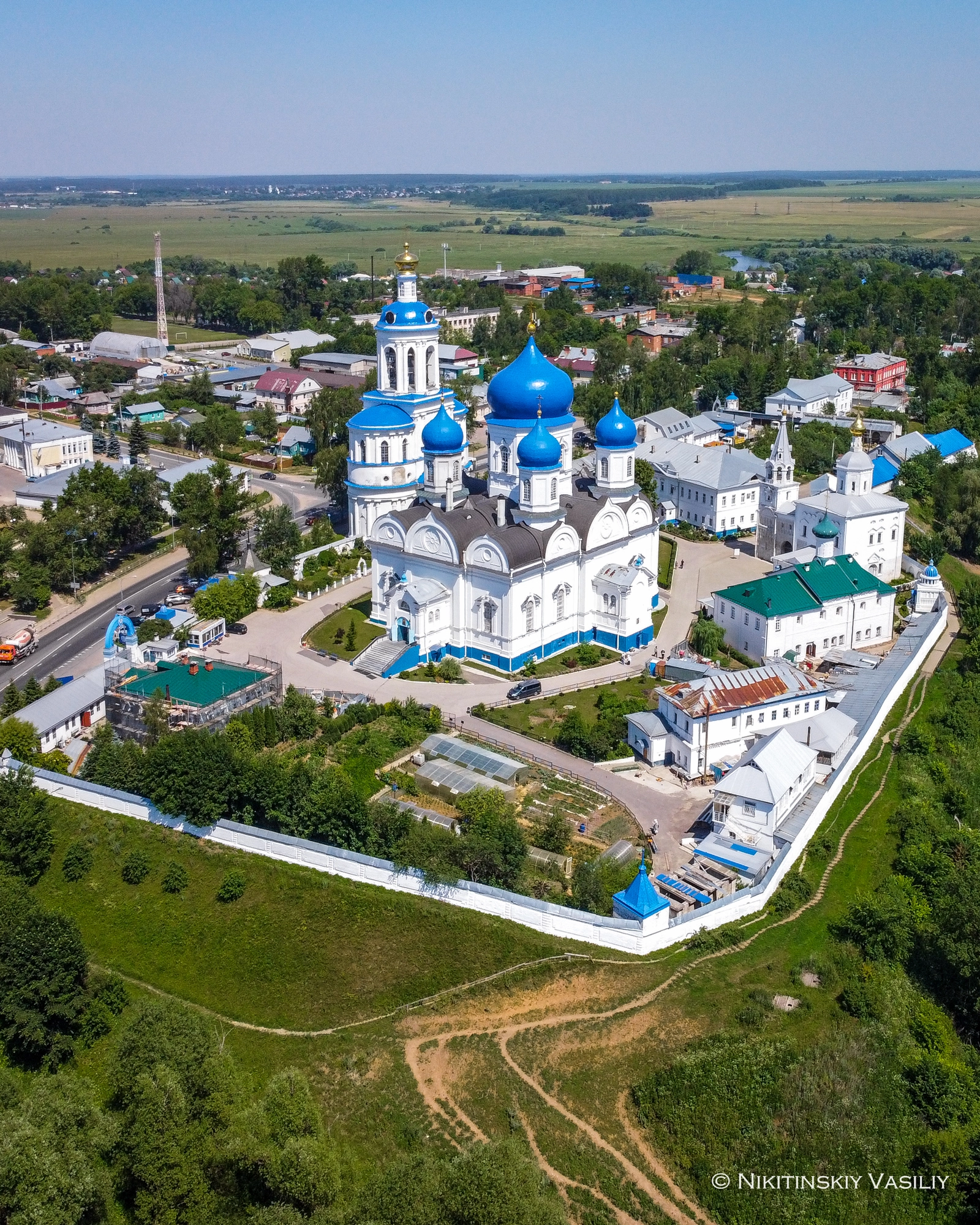 Над Боголюбским монастырем